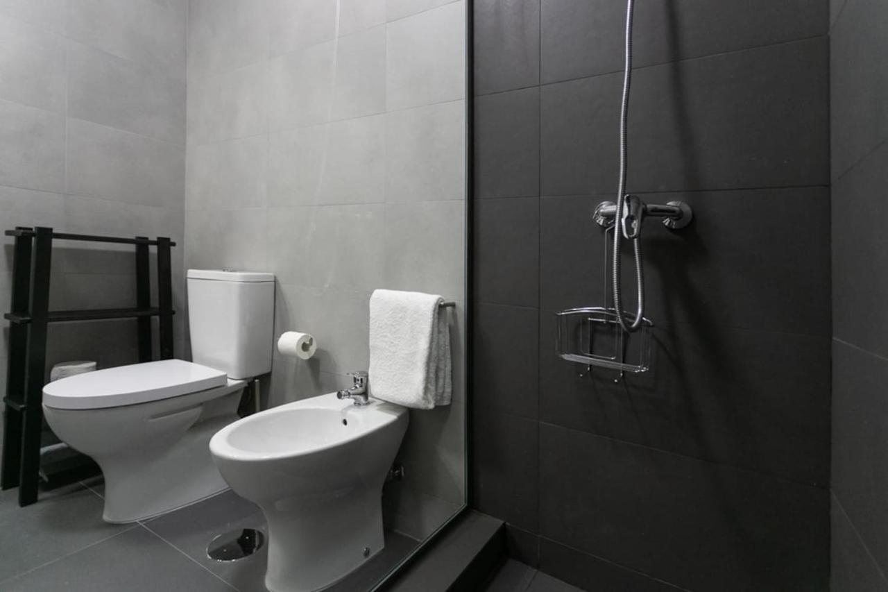 Aposentus - Elegant Functionality Porto Downtown Exterior foto