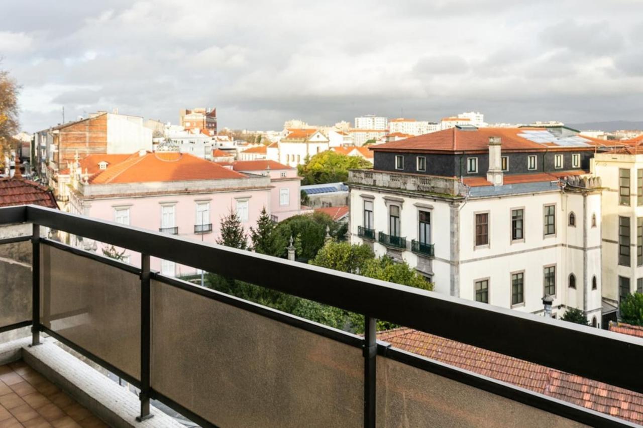 Aposentus - Elegant Functionality Porto Downtown Exterior foto